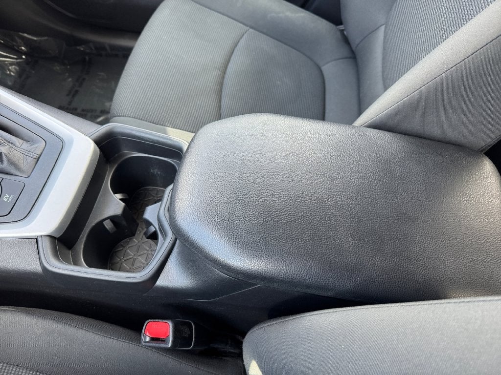 2020 Toyota RAV4 Hybrid LE AWD