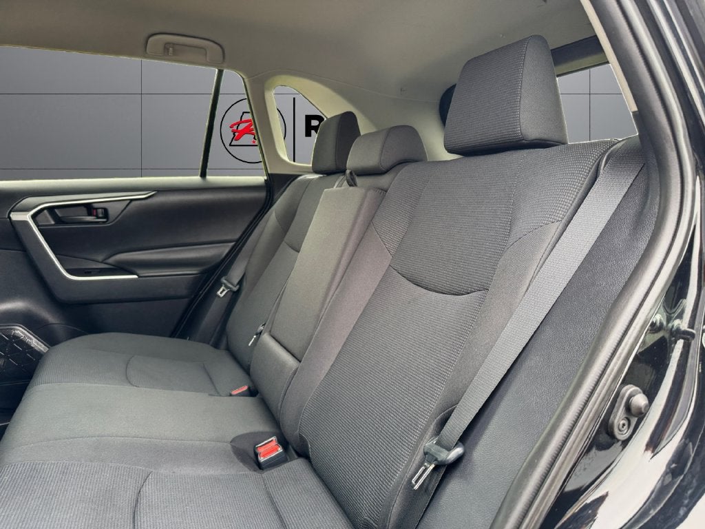 2019 Toyota RAV4 Hybrid LE AWD
