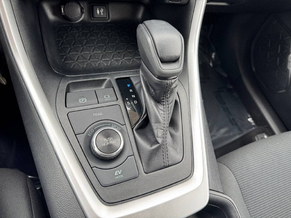 2019 Toyota RAV4 Hybrid LE AWD