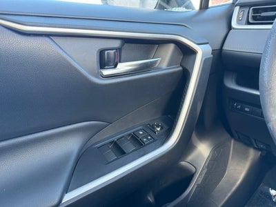 2020 Toyota RAV4 XLE AWD