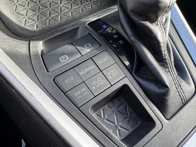 2020 Toyota RAV4 XLE AWD
