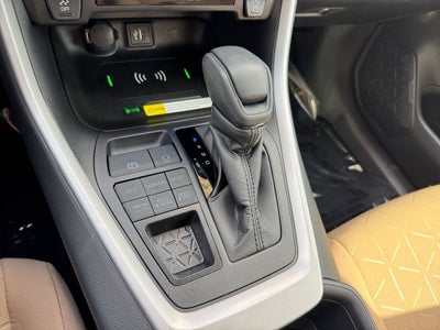 2025 Toyota RAV4 XLE AWD