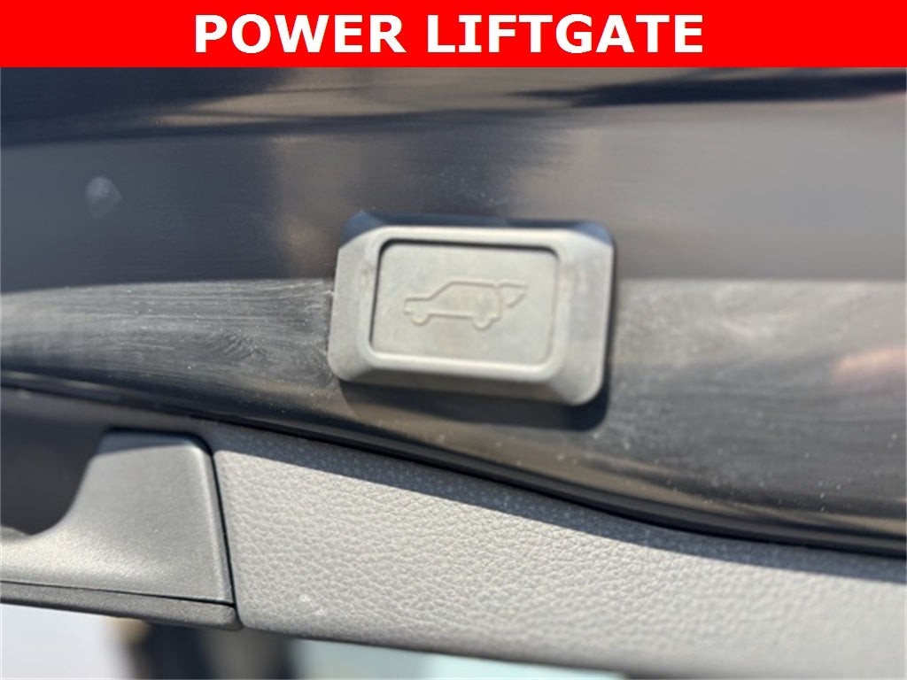 2020 Toyota RAV4 XLE AWD