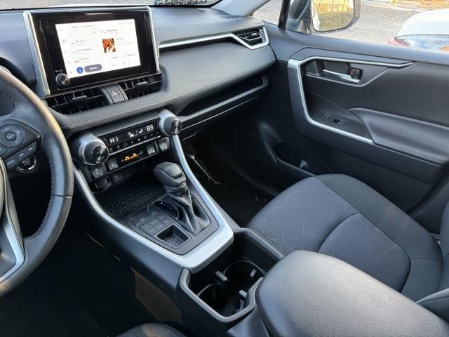 2024 Toyota RAV4 XLE AWD