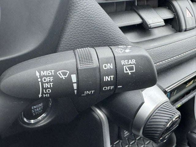 2025 Toyota RAV4 XLE AWD