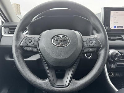 2025 Toyota RAV4 XLE AWD