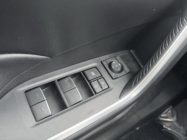 2025 Toyota RAV4 XLE AWD