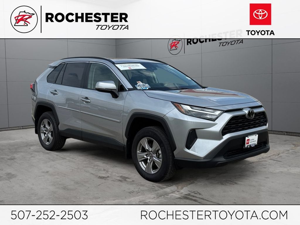 2025 Toyota RAV4 XLE AWD