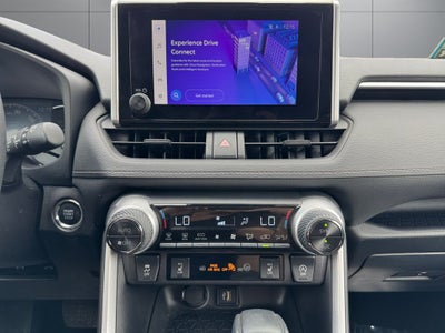 2025 Toyota RAV4 XLE AWD