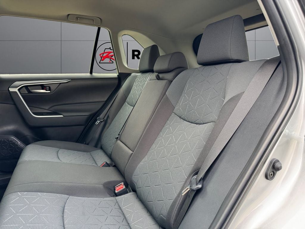 2025 Toyota RAV4 XLE AWD
