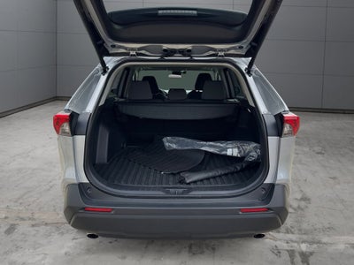 2025 Toyota RAV4 XLE AWD