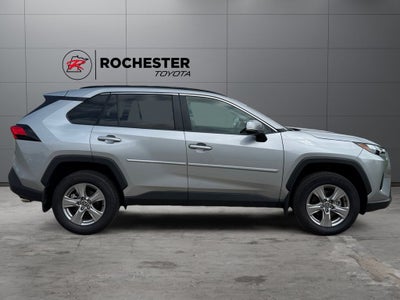 2025 Toyota RAV4 XLE AWD