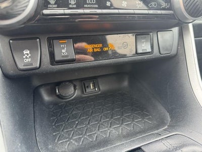 2019 Toyota RAV4 XLE AWD