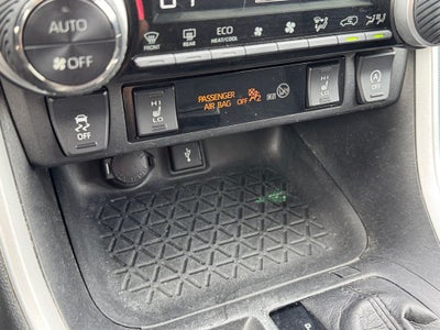 2021 Toyota RAV4 XLE AWD