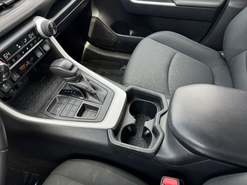 2021 Toyota RAV4 XLE AWD