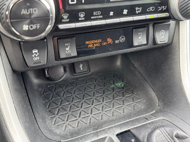 2021 Toyota RAV4 XLE AWD