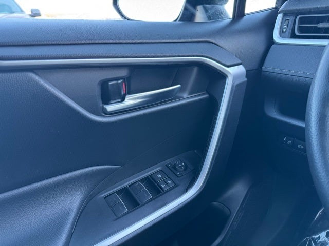 2023 Toyota RAV4 XLE AWD