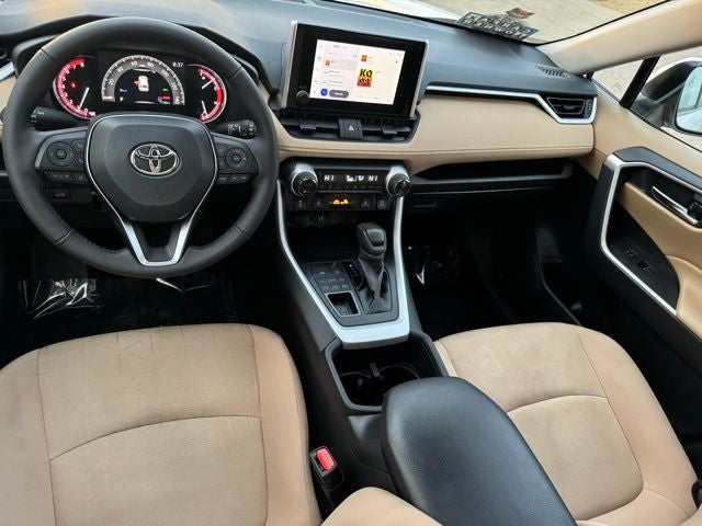 2025 Toyota RAV4 XLE AWD