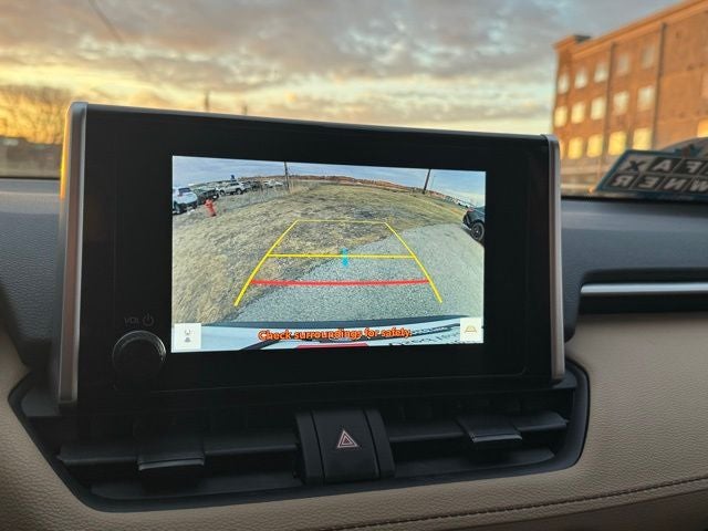 2025 Toyota RAV4 XLE AWD