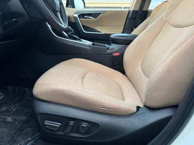 2025 Toyota RAV4 XLE AWD