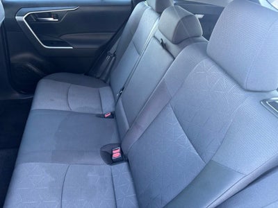 2025 Toyota RAV4 XLE AWD
