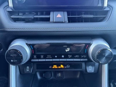 2025 Toyota RAV4 XLE AWD