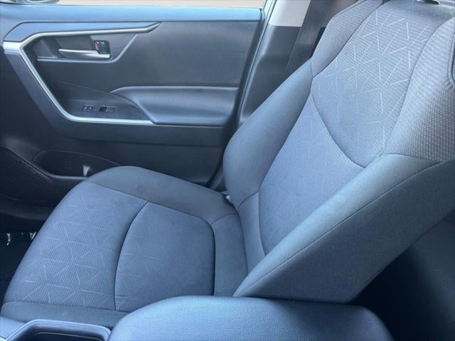 2025 Toyota RAV4 XLE AWD