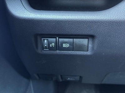 2025 Toyota RAV4 XLE AWD