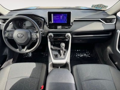 2025 Toyota RAV4 XLE AWD