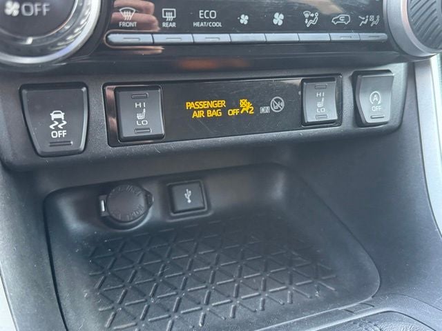 2021 Toyota RAV4 XLE AWD