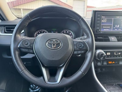 2021 Toyota RAV4 XLE AWD