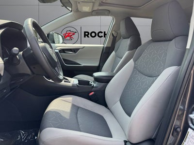 2024 Toyota RAV4 XLE AWD
