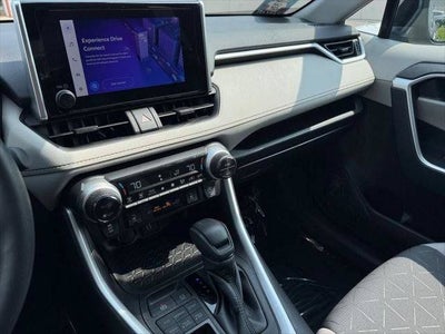 2024 Toyota RAV4 XLE AWD