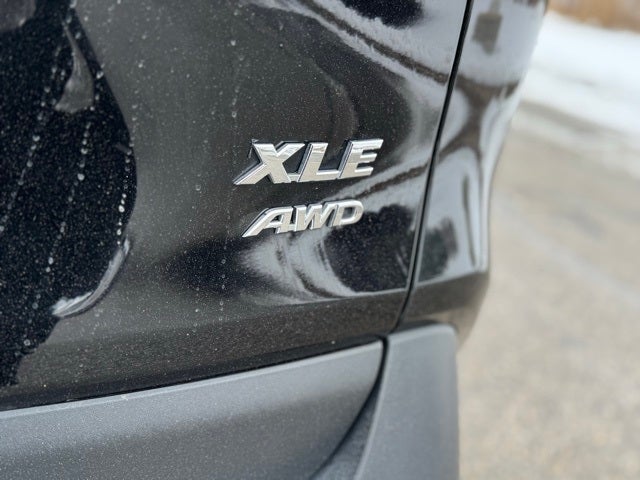2025 Toyota RAV4 XLE AWD