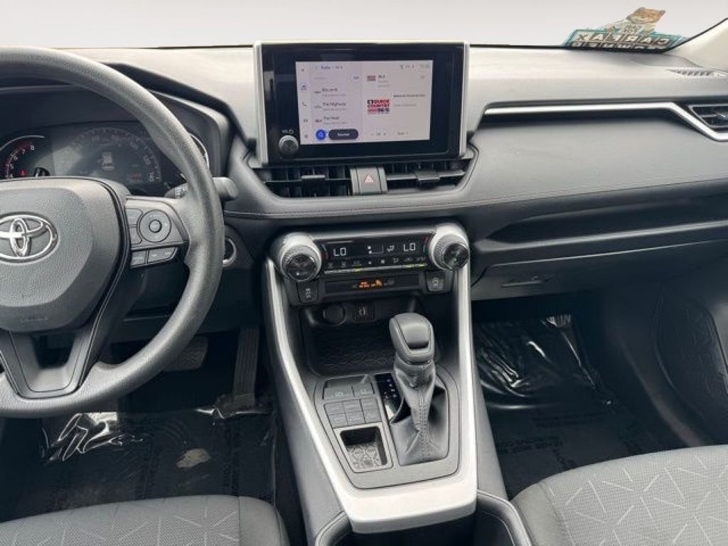 2025 Toyota RAV4 XLE AWD