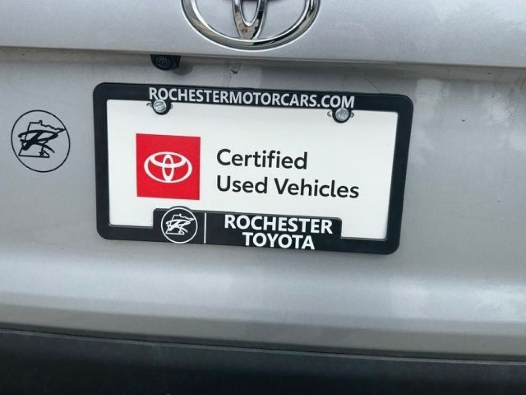 2025 Toyota RAV4 XLE AWD