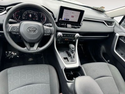 2025 Toyota RAV4 XLE AWD