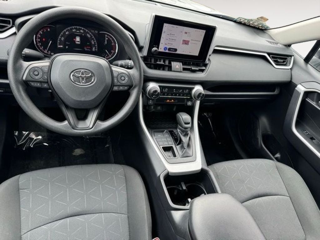 2025 Toyota RAV4 XLE AWD
