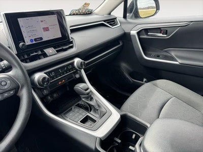 2025 Toyota RAV4 XLE AWD