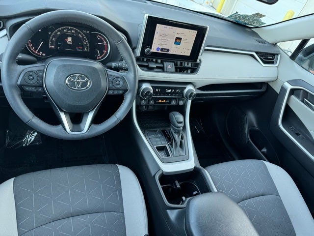 2023 Toyota RAV4 XLE AWD