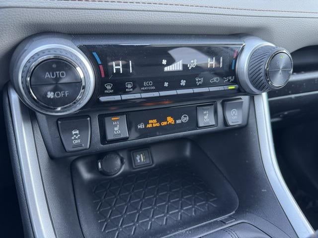 2023 Toyota RAV4 XLE AWD