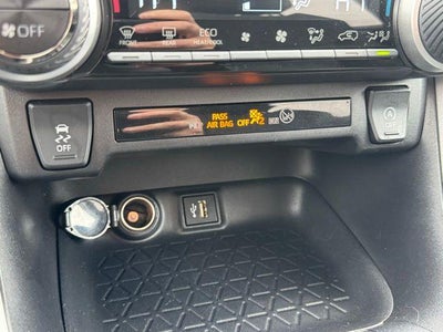 2025 Toyota RAV4 XLE AWD