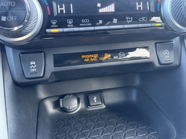 2021 Toyota RAV4 XLE AWD