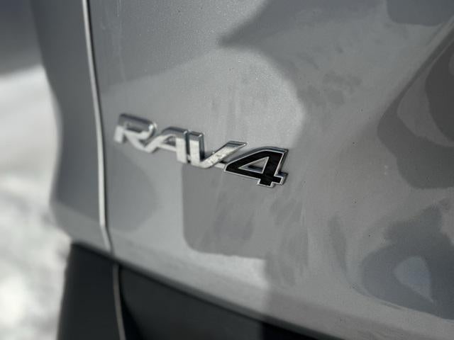 2021 Toyota RAV4 XLE AWD