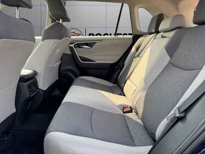 2022 Toyota RAV4 XLE AWD