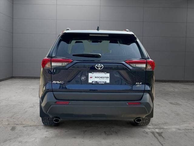 2022 Toyota RAV4 XLE AWD