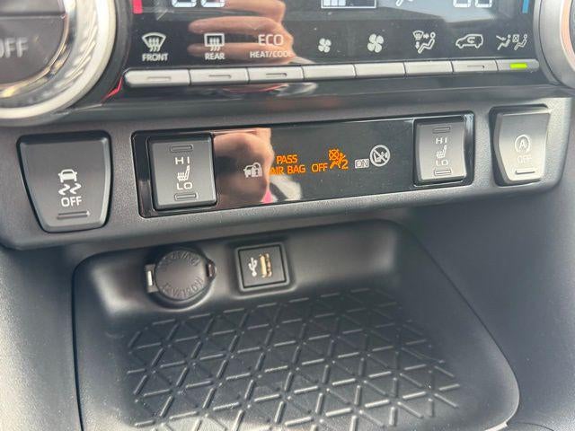 2023 Toyota RAV4 XLE AWD