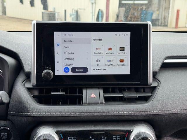 2023 Toyota RAV4 XLE AWD