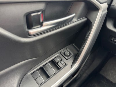 2025 Toyota RAV4 XLE AWD