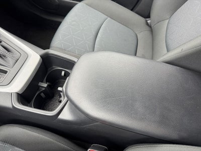 2025 Toyota RAV4 XLE AWD